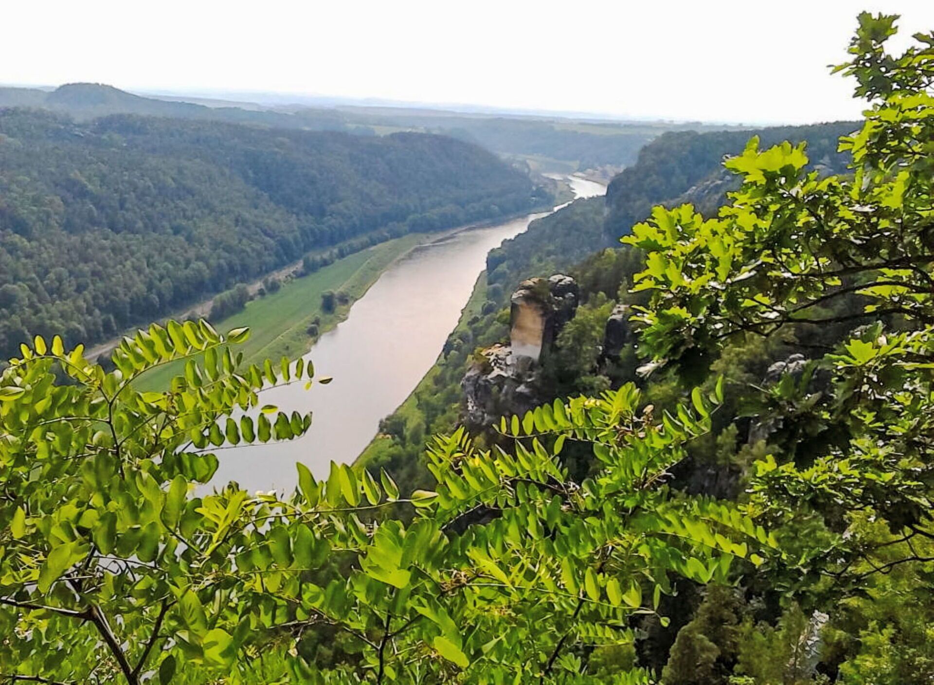 Vert, Végétation, Paysage Naturel, Cours D'Eau, Paysage, Montagnes, Terrain, Banque, Rivière, Courant
