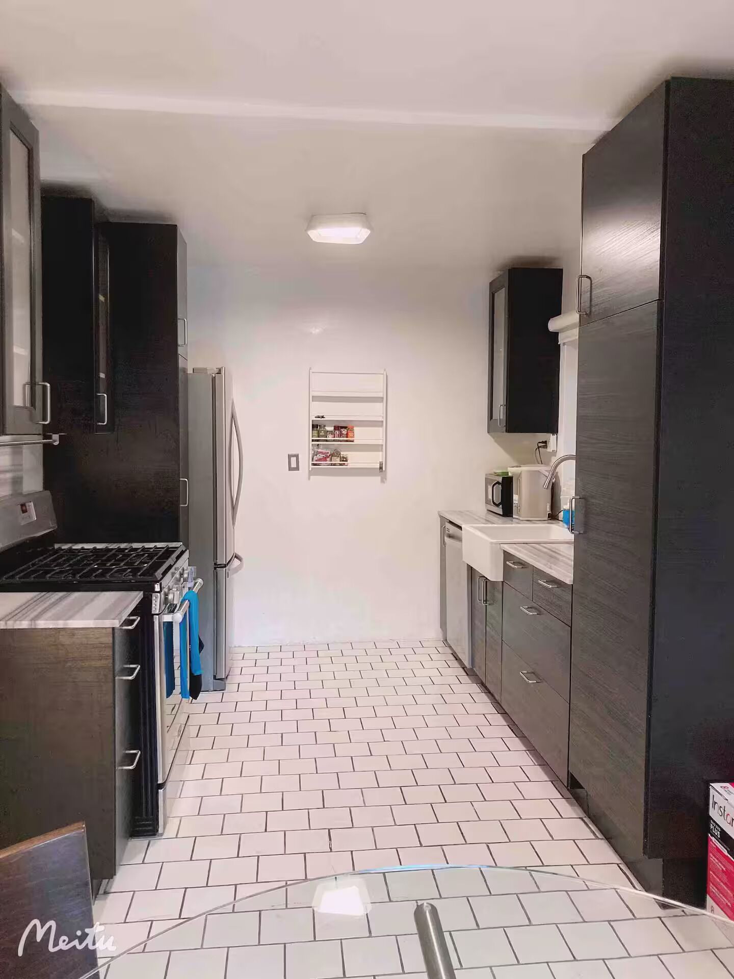 電子レンジ、オーブン、コンロ、食器洗い機