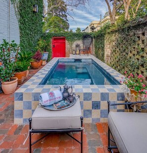 Pool - Hawkins House - Historic Savannah Stay near Forsyth Park with Designer Interiors & Heated Pool (Savannah)