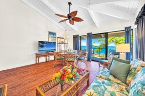 TV - Napili Point | 2 Free Rental Cars | KBM Resorts | Water Front | 2 Units, 4 Bedrooms | ML-2441 (Lahaina)