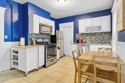 Private 2-bedroom apartment near NYC and EWR