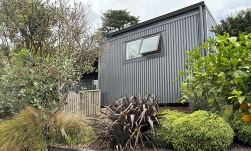 The Whare Iti (the small home) : a private sanctuary.