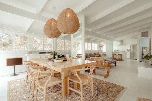 The Tree House ~ A serene coastal group escape