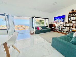 Living area - Villa Rex. Sun & Beach! (Mogán)