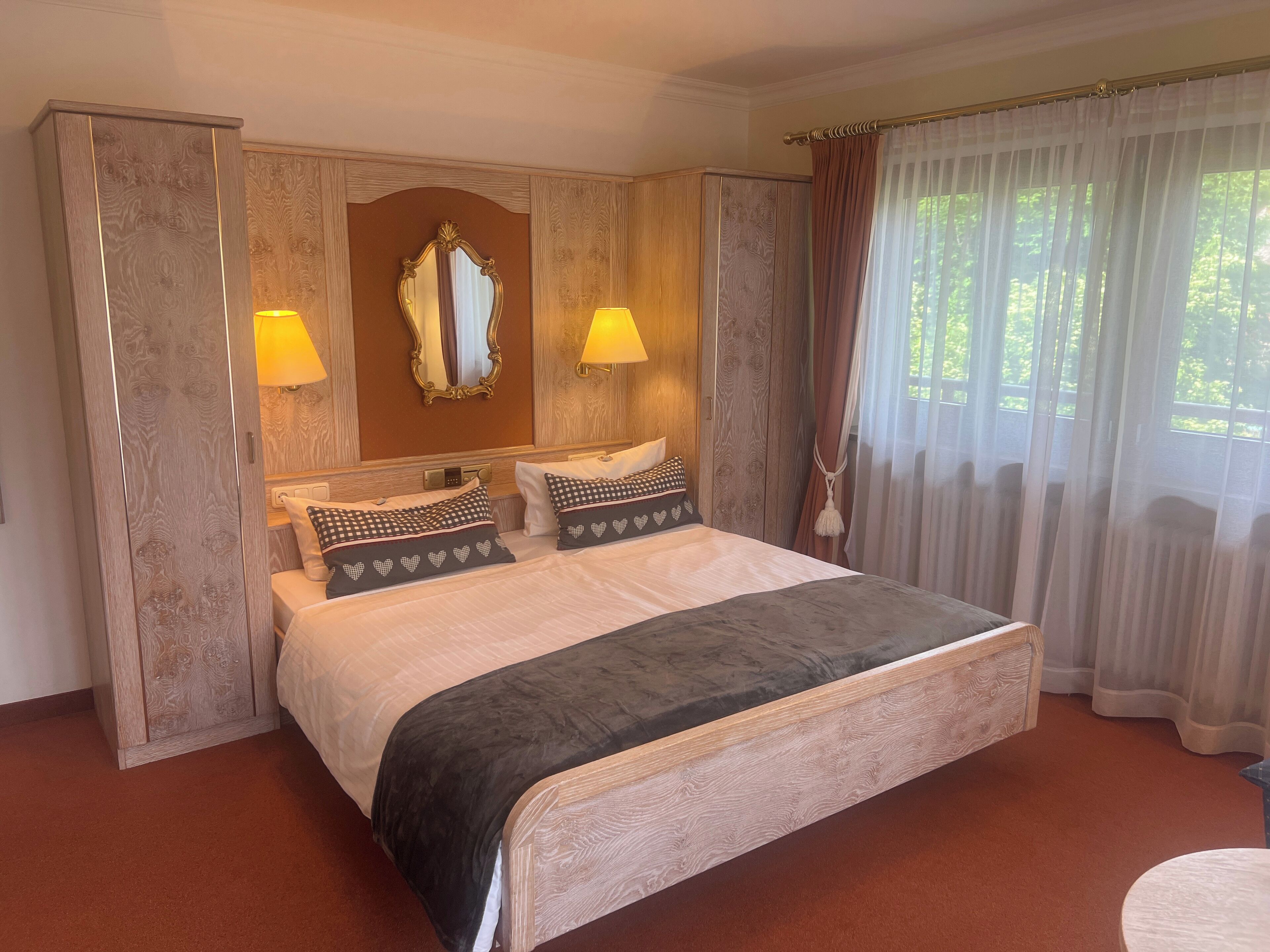 舒適雙人房, 露台, 花園景 | 房內夾萬、免費 Wi-Fi