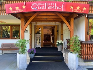 Front of property - Hotel Quellenhof (Bad Wiessee)
