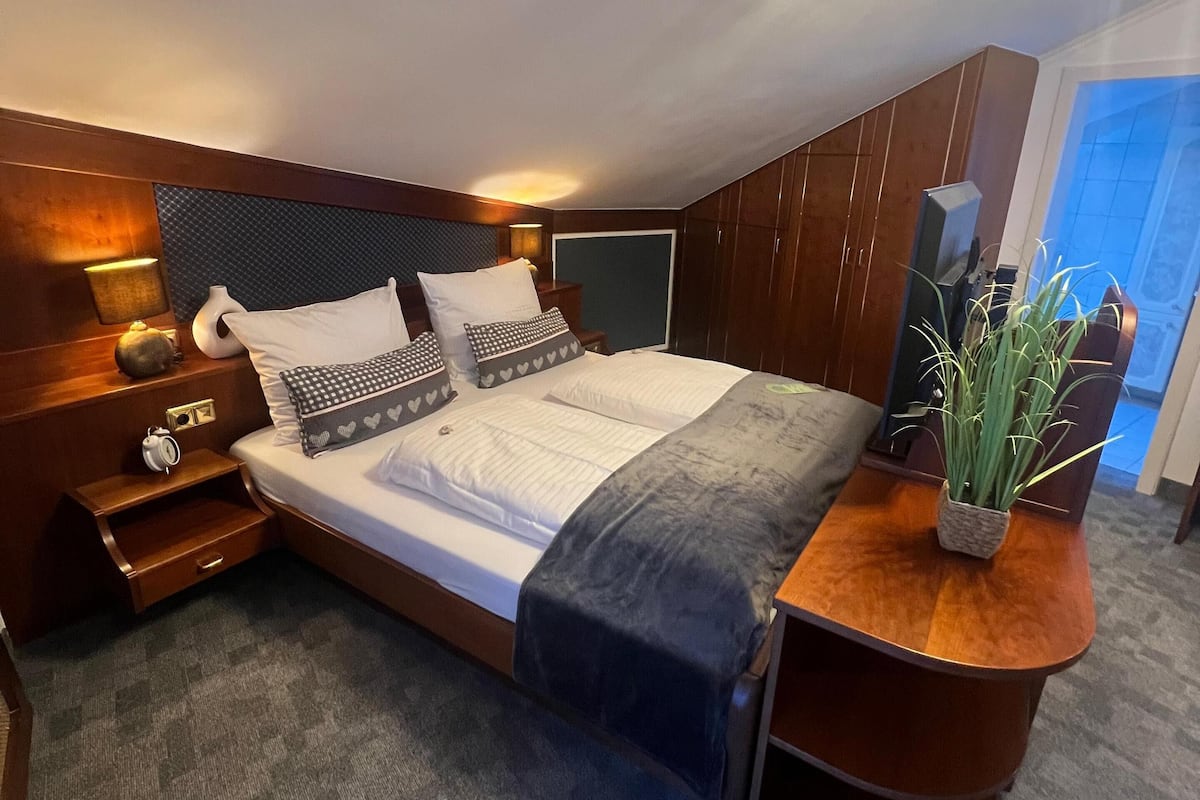 Junior Suite, Balcony, Mountain View