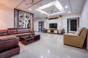 Superior Apartment | Living area