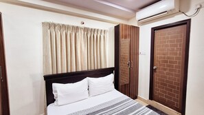 Free WiFi - Crescent Stays T Nagar (Hyderabad)