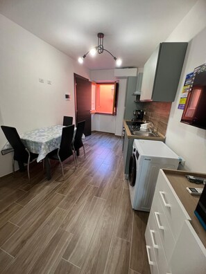 Private kitchen - Gorgeous Open-Space (Bosa)