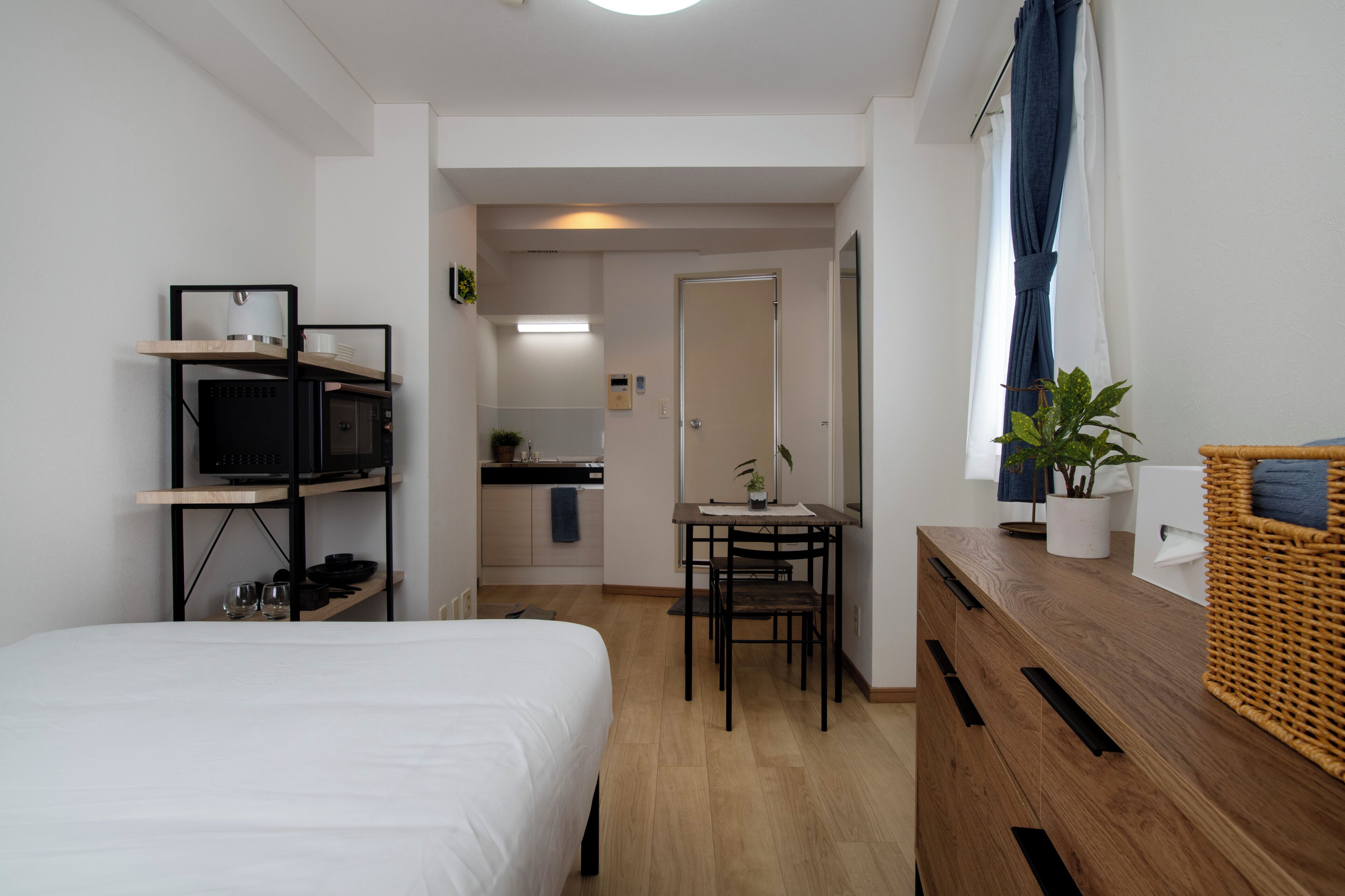 1 室のベッドルーム、アイロン / アイロン台、WiFi (無料)、ベッドシーツ