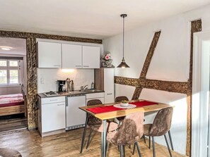 Dining - Therese by Interhome (Mirow)