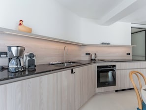Fridge, oven, dishwasher, cookware/dishes/utensils - Marie Antoinette close by the sea by Interhome (De Haan)