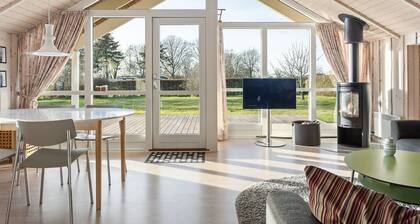 "Nicolaus" - 1.3km from the sea by Interhome