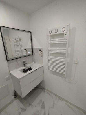 Håndklæder, Sæbe, Toiletpapir