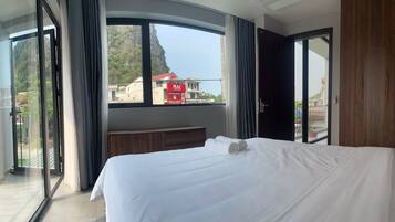 Standard Double Room, Balcony, Mountain View | Blackout drapes, soundproofing, iron/ironing board, free WiFi