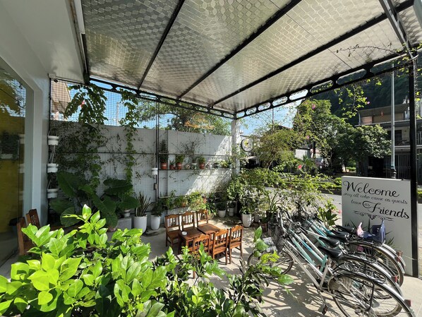 واجهة المنشأة