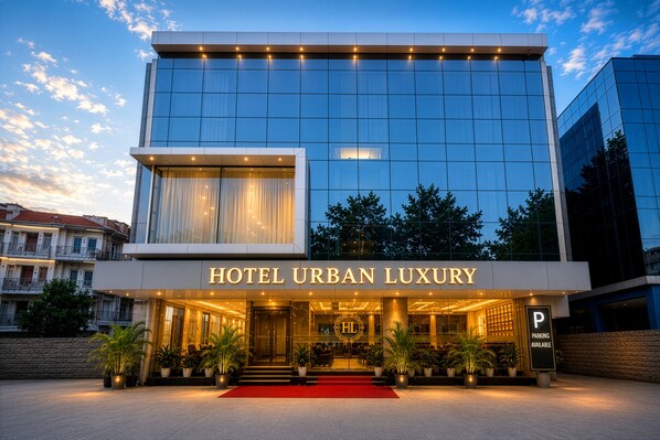 Exterior - Hotel Urban Luxury by JMD Group (New Delhi)