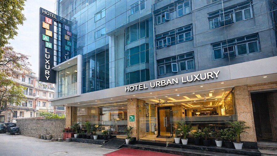 Hotel Urban Luxury by JMD Group