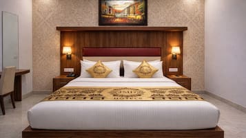 Superior kamer | Individueel gemeubileerd, een bureau, een laptopwerkplek, gratis wifi