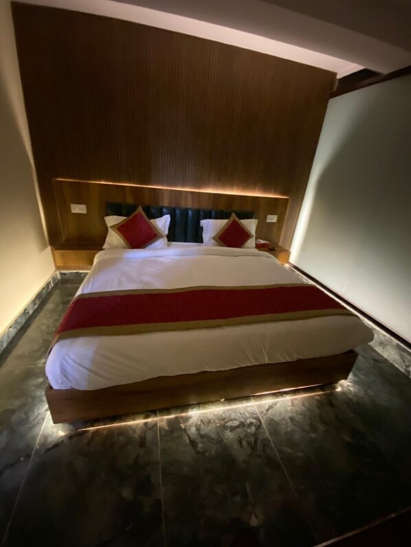 디럭스 더블룸 또는 트윈룸 | 노트북 작업 공간, 무료 WiFi