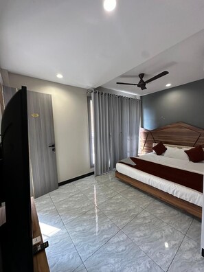 Deluxe Single Room | Free WiFi