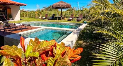Villa Pérola do Aré · Heated and private Pool & Jacuzzi · Barbecue area