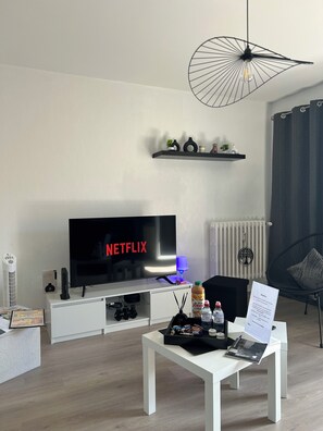 تلفزيون ذكي