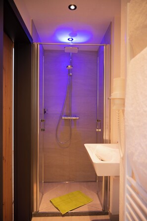 Free toiletries, hair dryer, towels, soap