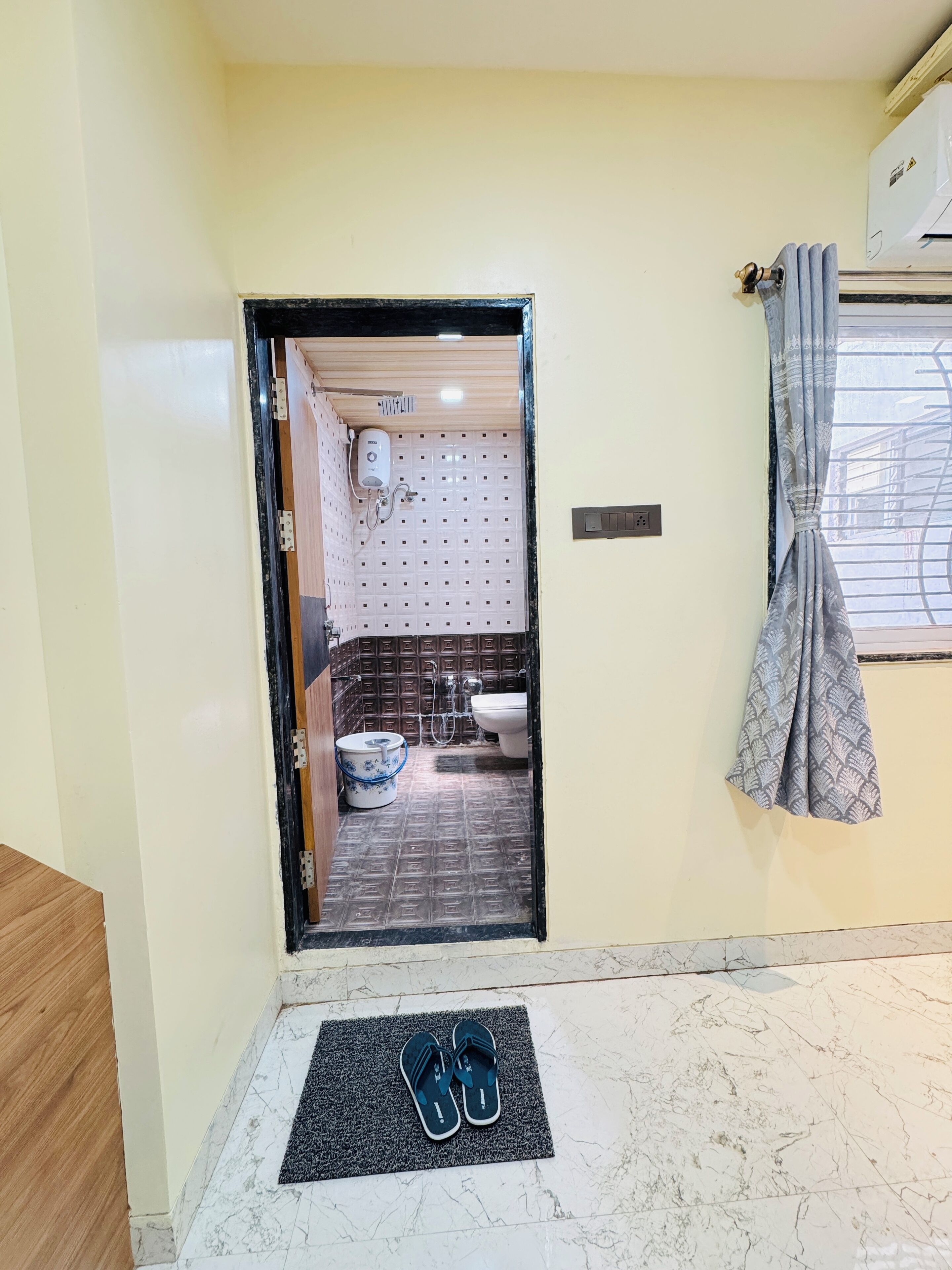 Family Double Room, Balcony, Hill View | Bathroom | Shower, free toiletries, towels, soap