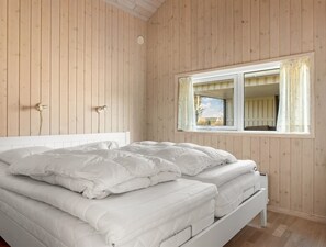 4 bedrooms - "Tjorven" - 400m from the sea by Interhome (Læsø)