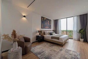 ملاءات من القطن المصري وأغطية فراش متميزة وألحفة محشوة بالريش