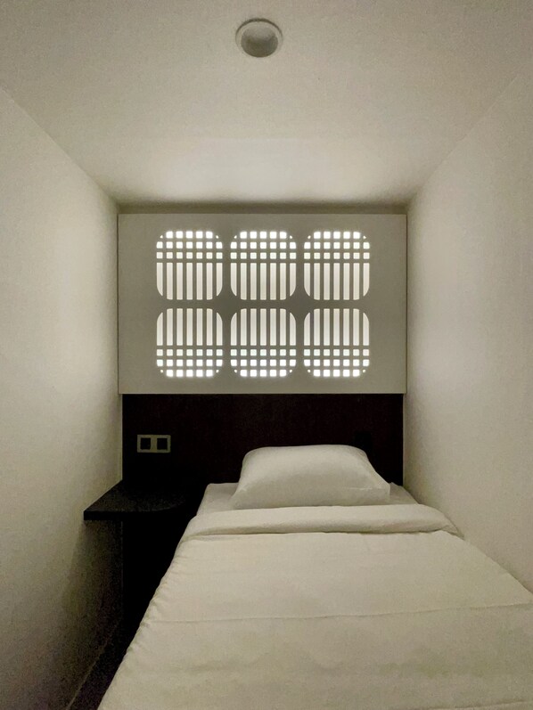 Habitación individual, solo para hombres, para no fumadores | Wifi gratis 