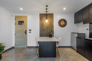 Interior - Utopia Naiharn unit B405 C248 (Rawai)