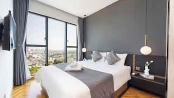 Presidential Suite, 2 Bedrooms, Club lounge access, River View