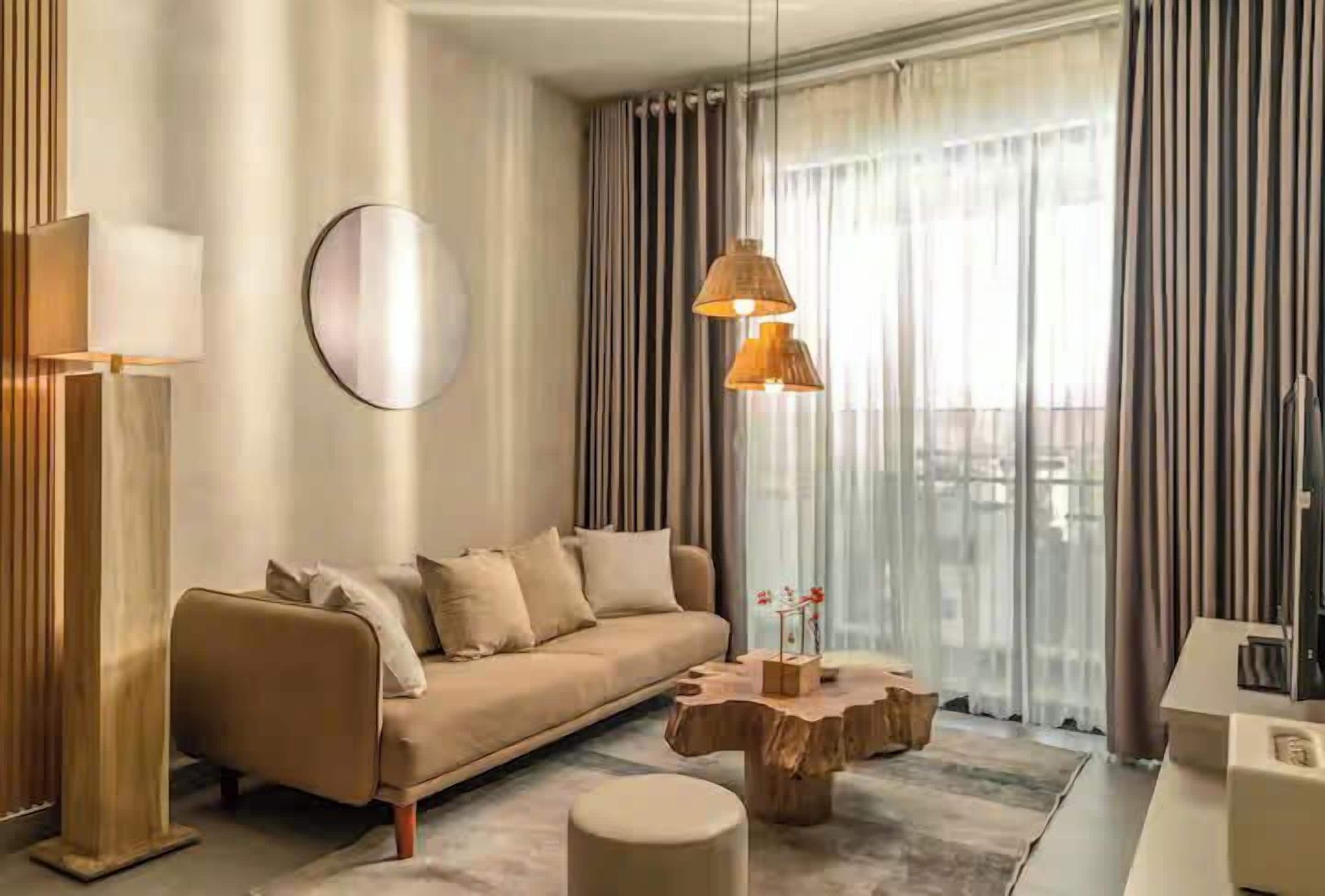 Familien-Suite, 3 Schlafzimmer, Zutritt zur Club Lounge, Flussblick | Bettwäsche aus ägyptischer Baumwolle, hochwertige Bettwaren