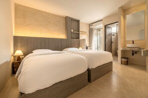 Superior Twin Room | Free WiFi, bed sheets - Siam Escape (Bangkok)