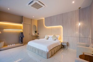 Standard Double Room | Free WiFi