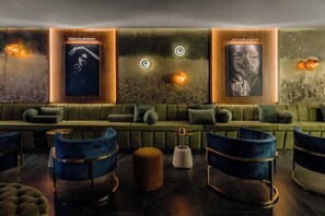 Interior - Mega Mansion | Staff - Club - Golf - Gym - 40ppl (Tulum)