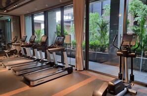 ملاءات من القطن المصري وأغطية فراش متميزة وألحفة محشوة بالريش