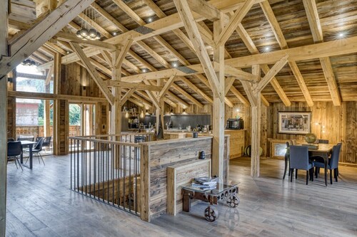Charming Alpine chalet