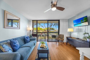 Smart TV - Maui Vista 2216 Charming 1-bedroom condo in South Maui, perfect for a relaxing getaway! (Kihei)