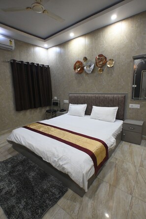 مكتب وواي فاي مجانًا