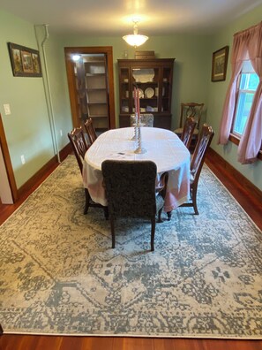 تناول الطعام