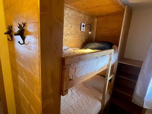 Free WiFi - Cozy Ski-In Studio in Méribel, Sleeps 4, WiFi (Méribel)