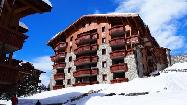Unclassified image, 1 of 3, button - Spacious and Bright Apartment Close to the Slopes Balcony Swimming Pool (Les Belleville)