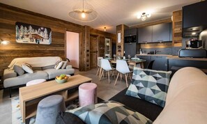 Living area - Apartment in Valmeinier at Ski Slopes (Valmeinier)