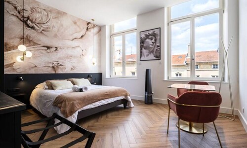 Apartment in Nancy Near Place Stanislas