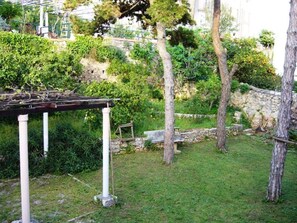 Apartment | Garden - Villa Iveta - Triple Room With Private External Bathroom (Dubrovnik)
