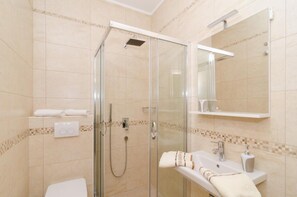 Apartment | Bathroom - Apartments Marmo - Deluxe One Bedroom Apartment With Balcony and Sea View (Zupa dubrovacka)